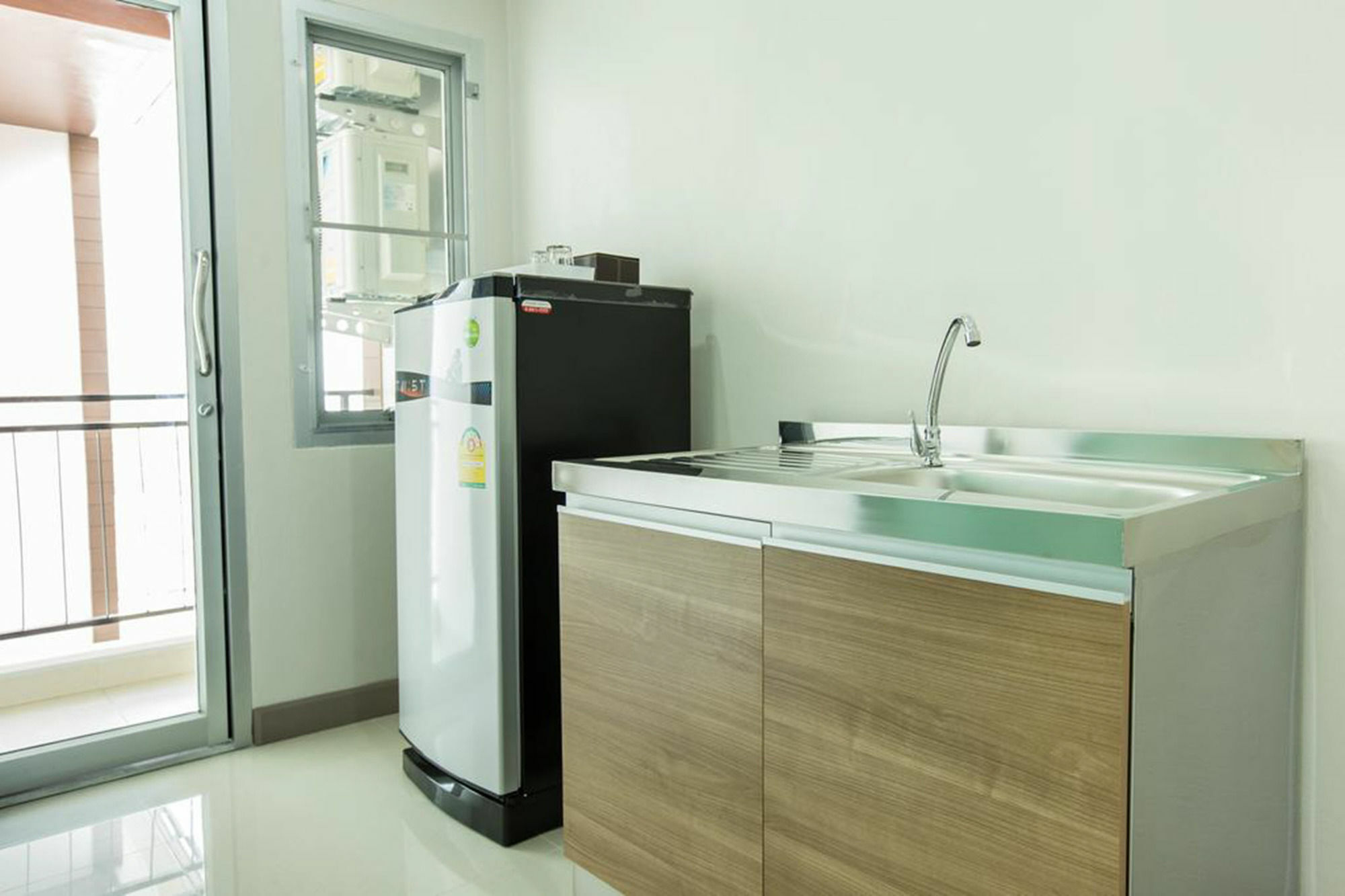 צ'ון בורי Central Place Serviced Apartment Angsila מראה חיצוני תמונה