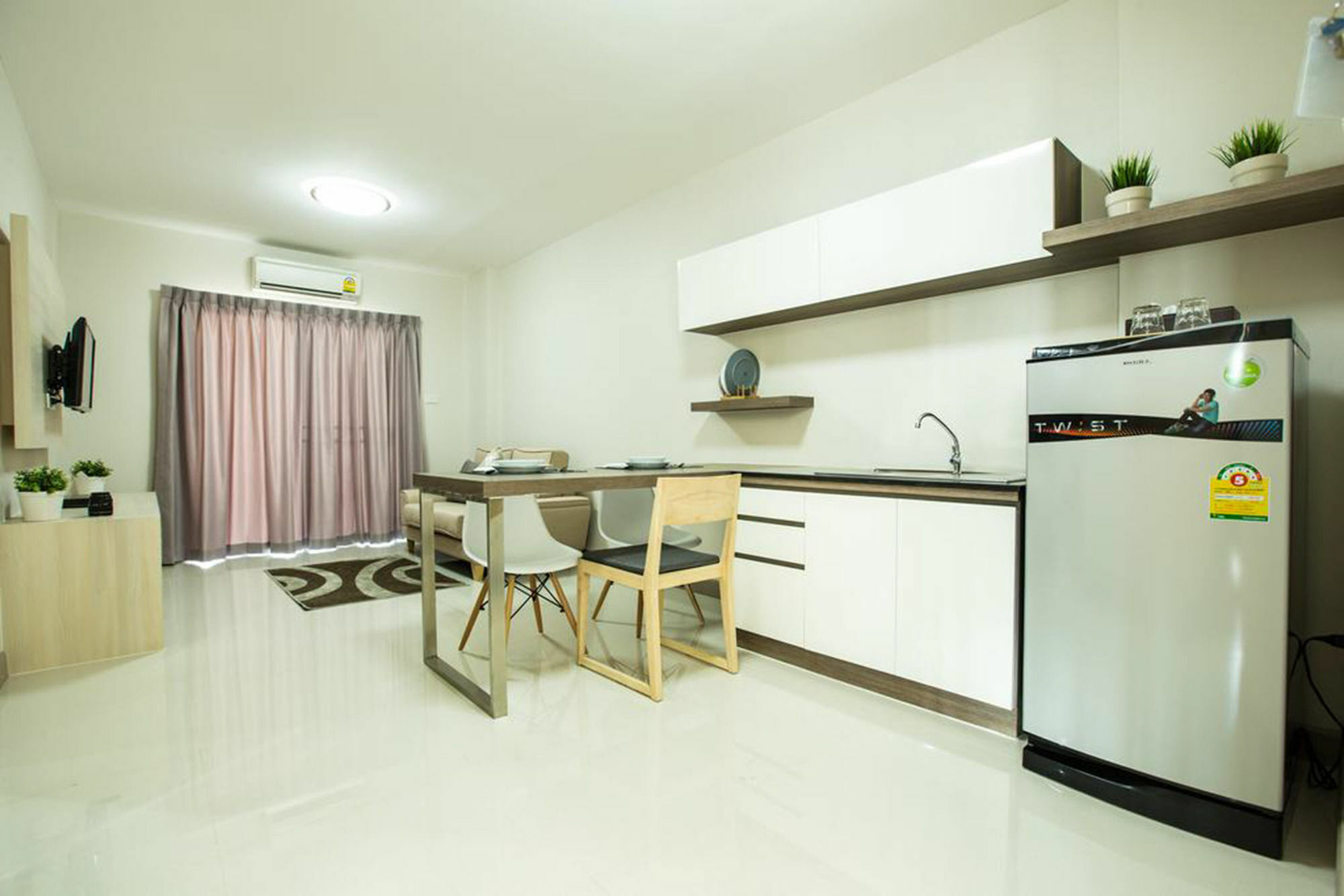 צ'ון בורי Central Place Serviced Apartment Angsila מראה חיצוני תמונה