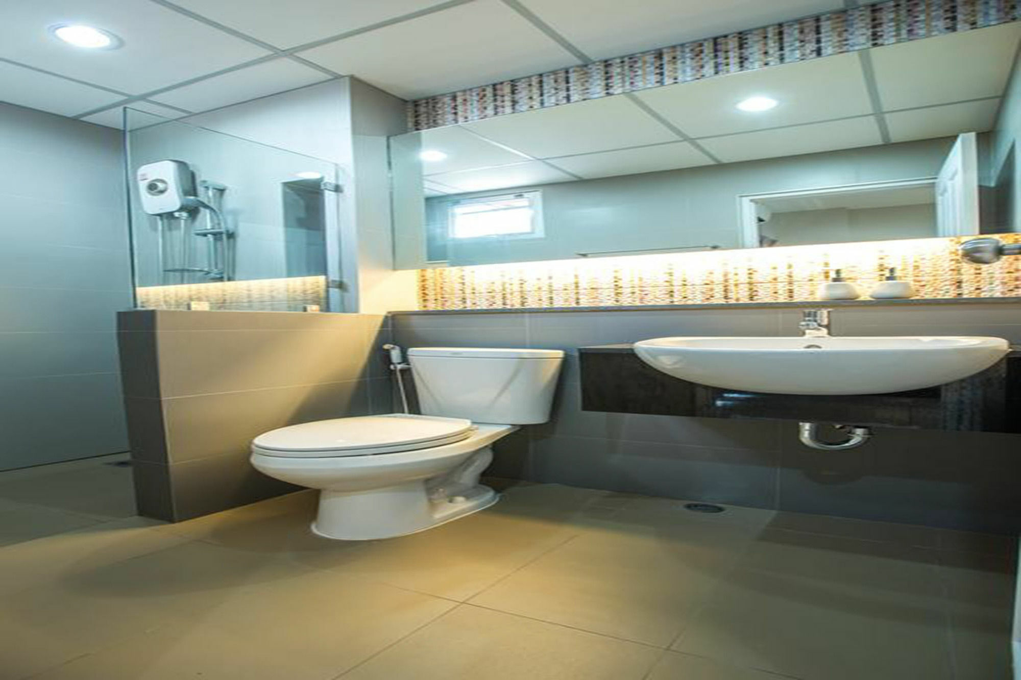 צ'ון בורי Central Place Serviced Apartment Angsila מראה חיצוני תמונה
